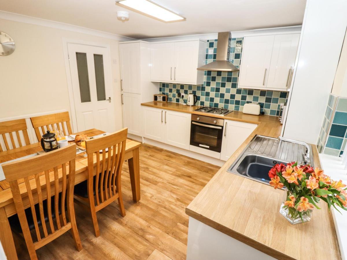 Station View Villa Whitby Dış mekan fotoğraf